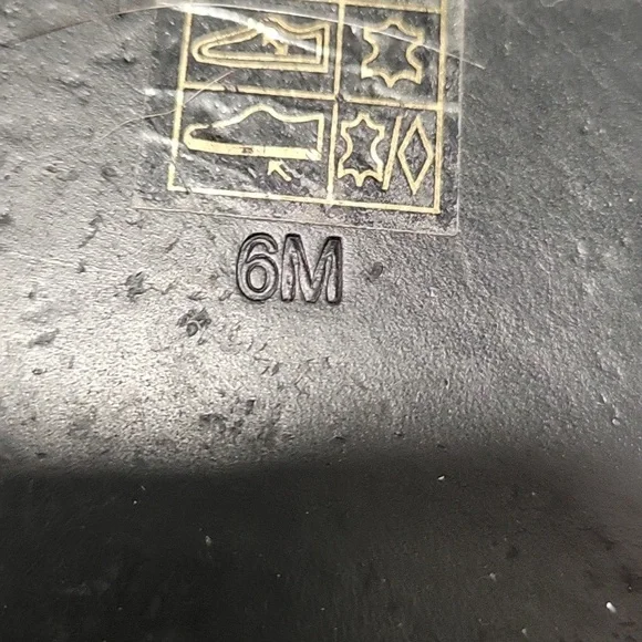 Tory Burch Sandals - Picture 4 of 4